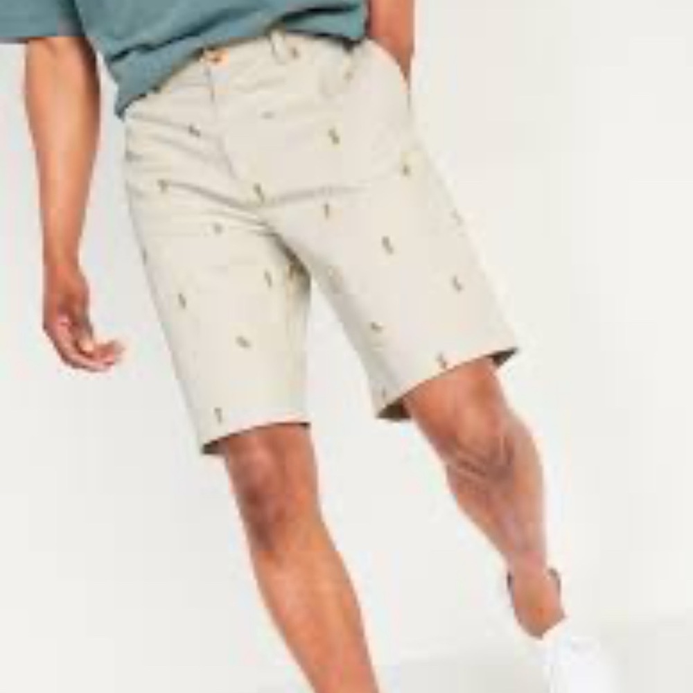 Used old navy pineapple shorts